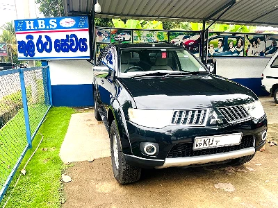 MITSUBISHI MONTERO SPORT