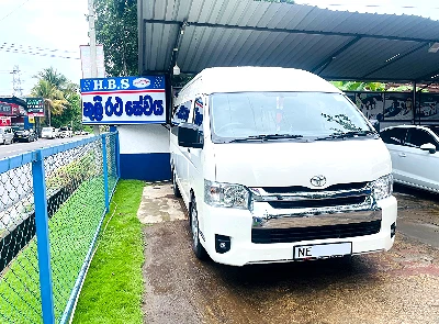 TOYOTA HIACE KDH HIGHROOF 2025